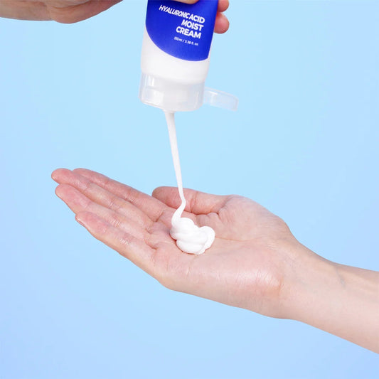 Crema hidratante con ácido hialurónico