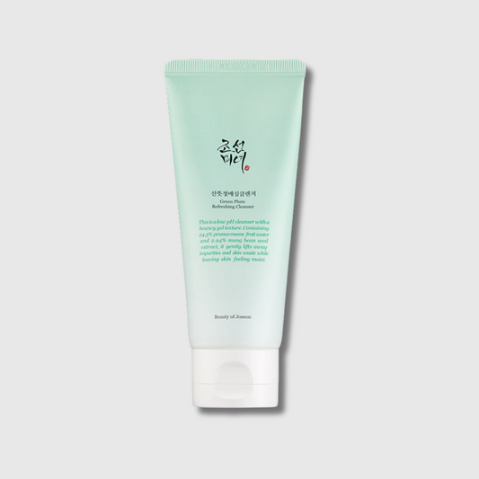 Green Plum Refreshing Cleanser