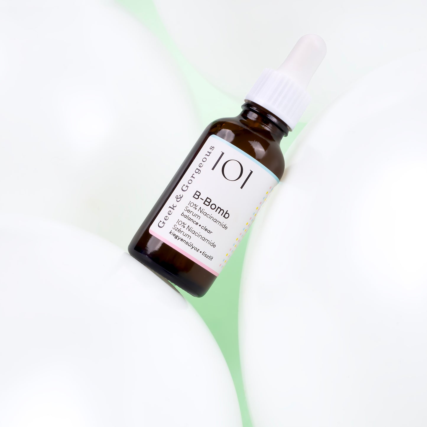 B-Bomb GEEK & GORGEOUS